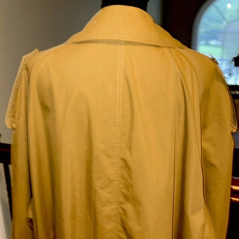 Authentic Christian Dior Vintage Military Trench sz 10 excellent condition ❤️ - Picture 15 of 16